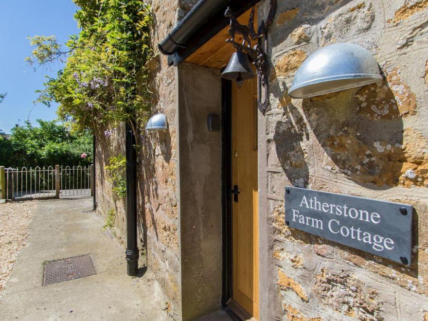 Atherstone Farm Cottage - UKC2775
