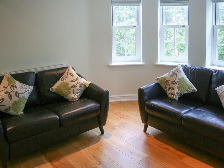 Highlands Apartment 3 - UKC3105