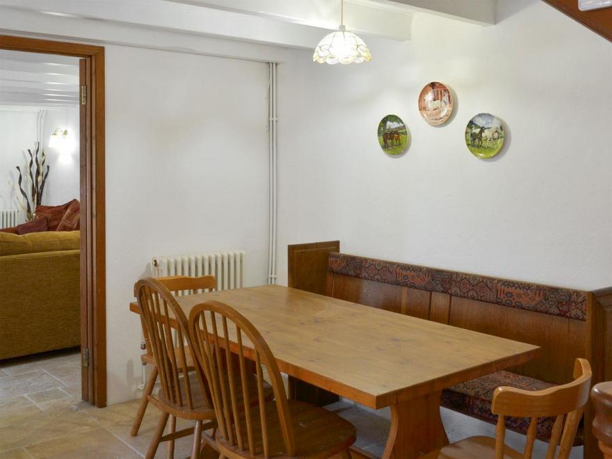 Henwood Barn - UKC2951