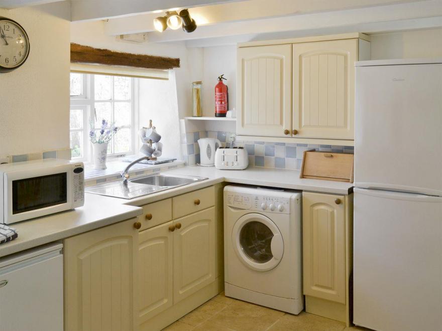 Henwood Barn - UKC2951