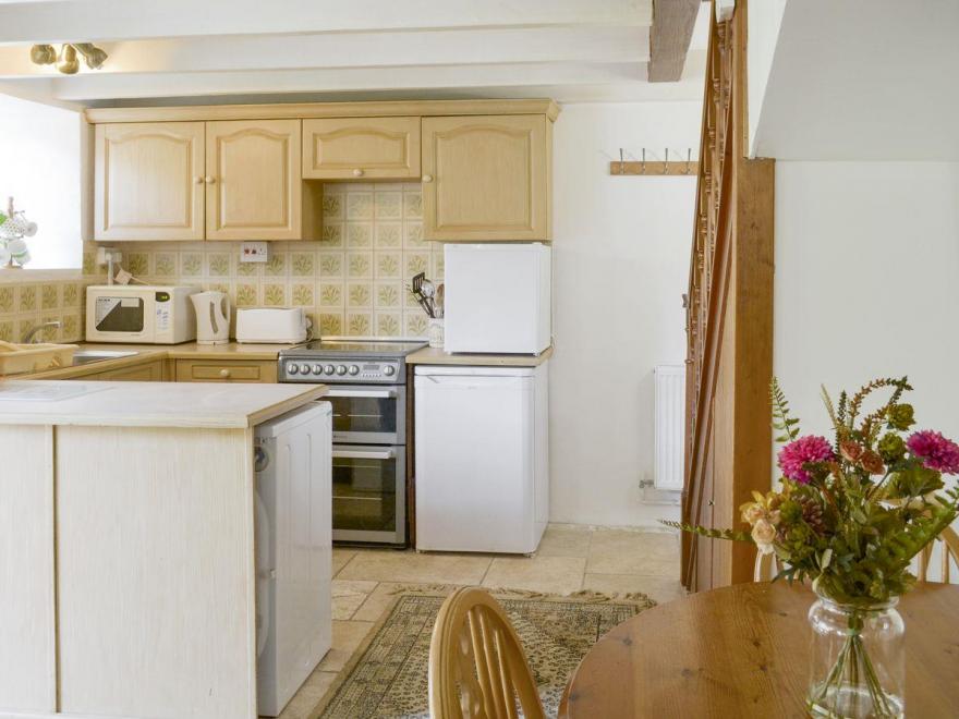 The Small Barn - UKC2953