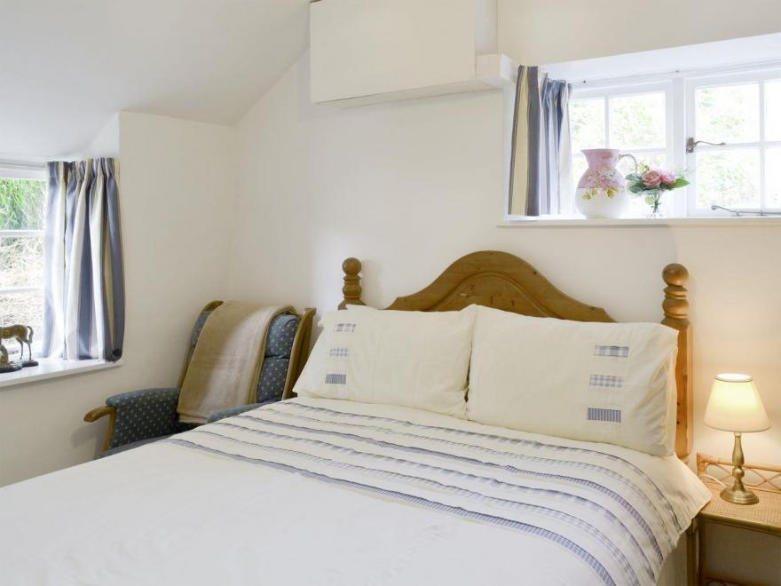 The Small Barn - UKC2953