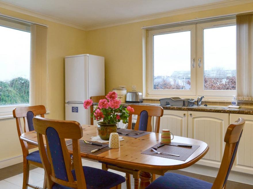 Sylvan Cottage - UK5675