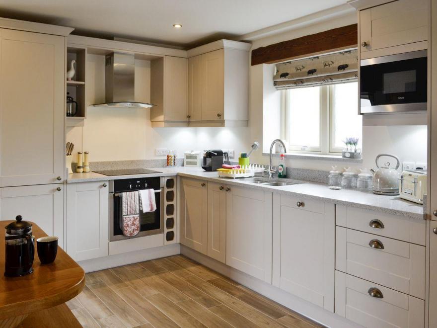 Piggery Cottage - UK6557