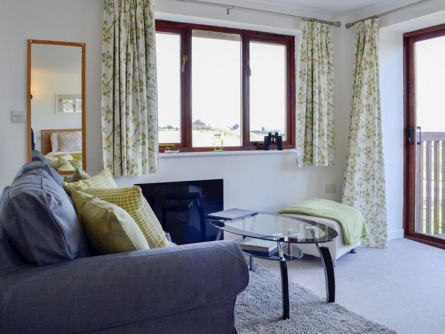 Ruardean Studio - UKC3033