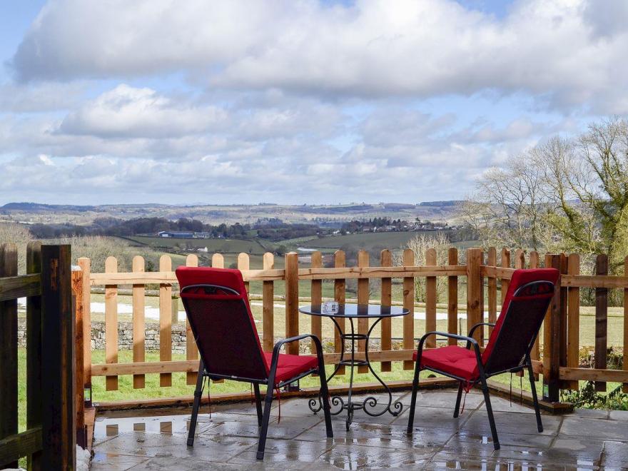 Ruardean Studio - UKC3033