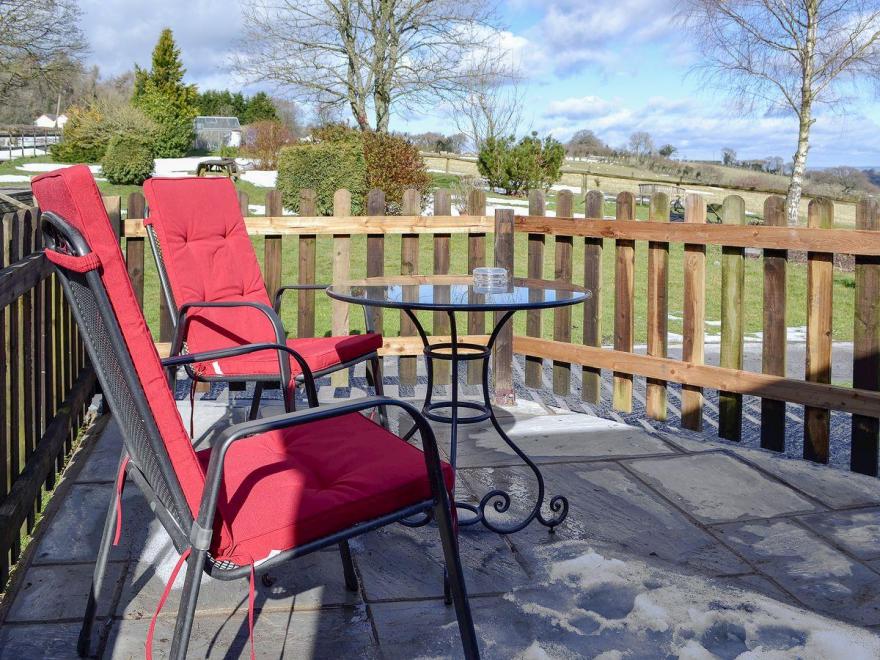 Clearwell Studio - UKC3034