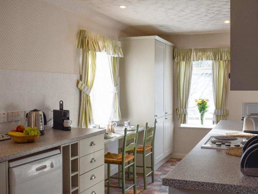 Craignuisq Farmhouse - UK5700