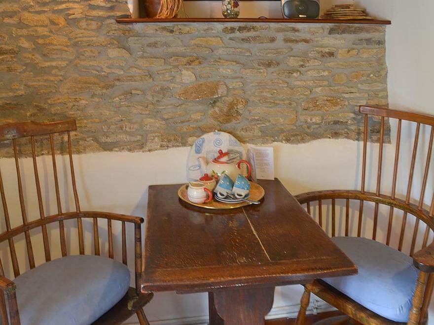 Carpenters Cottage - UKC3130