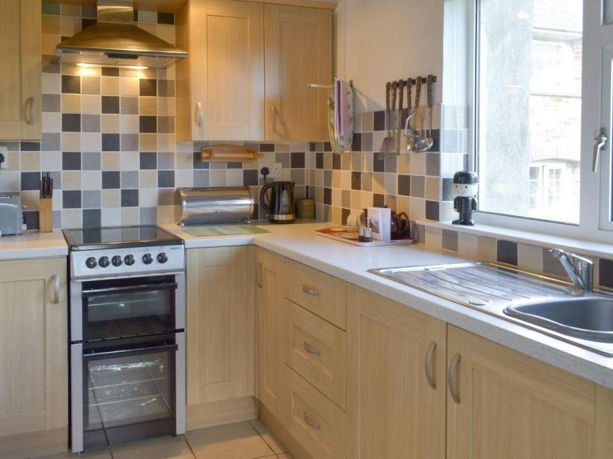 Dairymaid Cottage - UKC3136