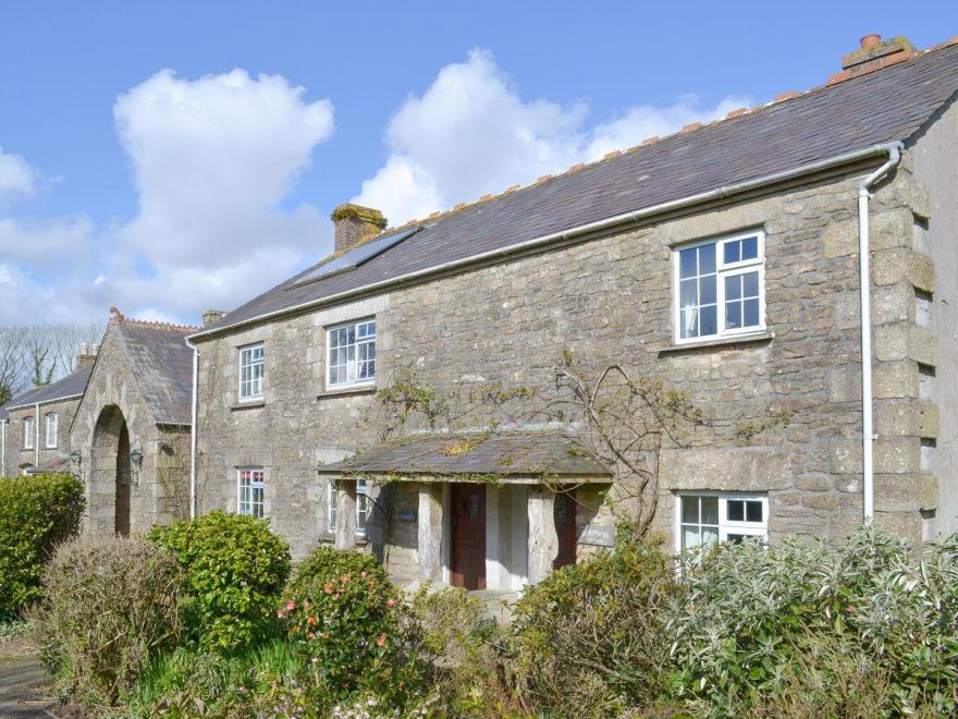 Dairymaid Cottage - UKC3136
