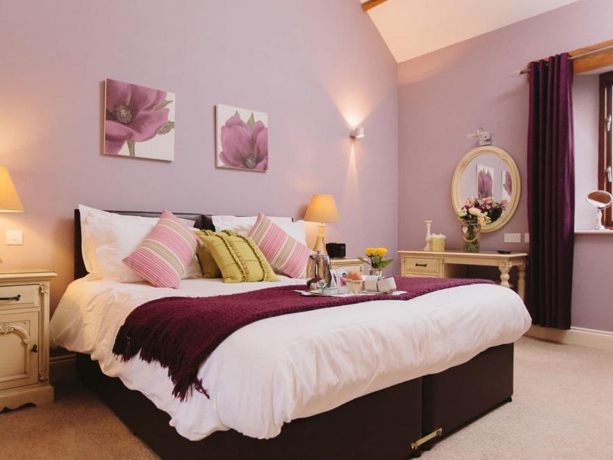 Watson Cottage - UK1283