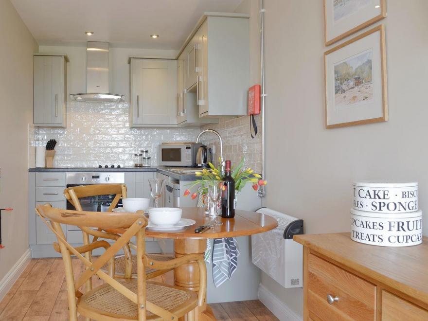 Buzzards Nest - UKC3223