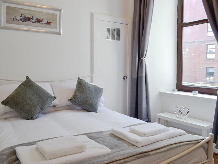 Clyde Valley Flat 1/2 - UK5733