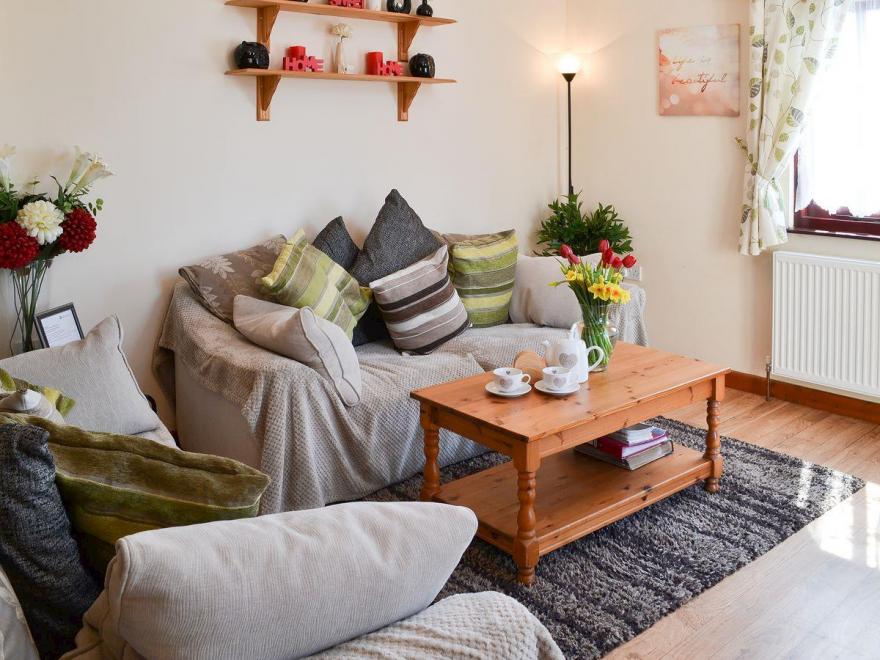 Tillislow Barn - UKC3267