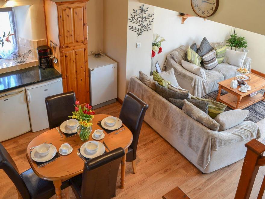 Tillislow Barn - UKC3267