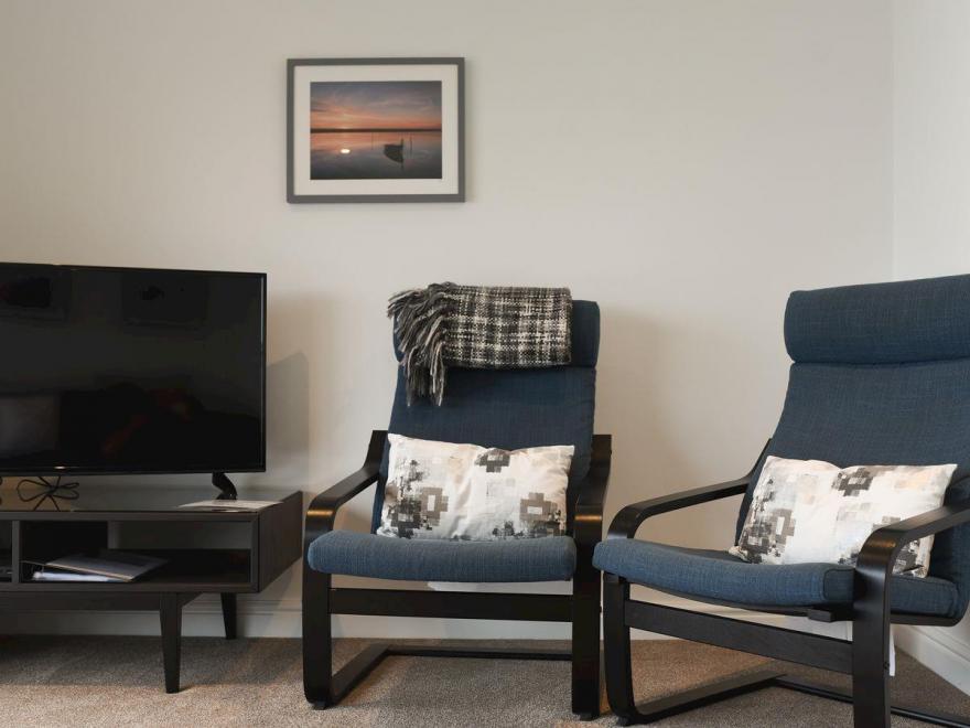 Captain's Suite -UKC3250