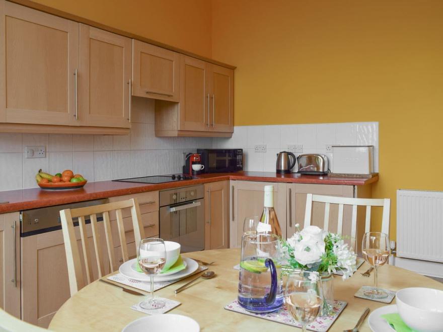 The McGregor Apartment - UK5809