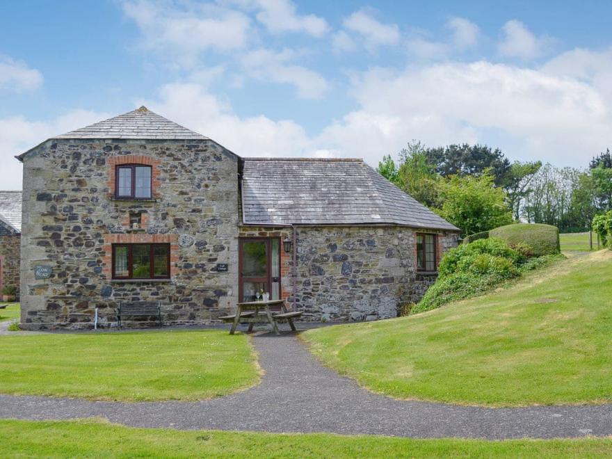 Calf Cottage - UK10012