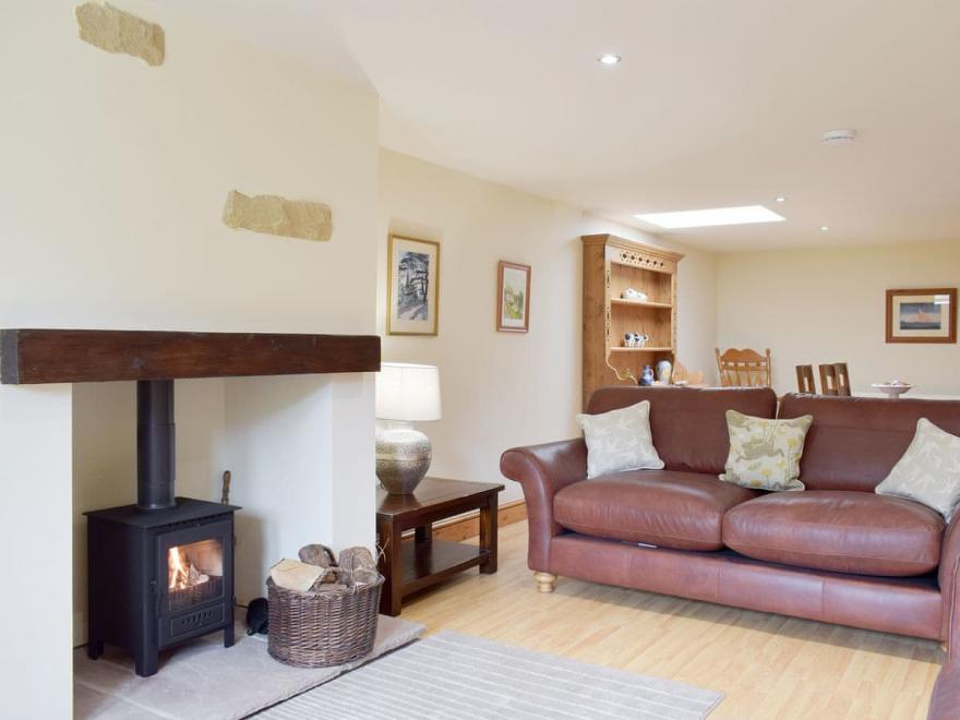 The Old Dairy - UKC3413