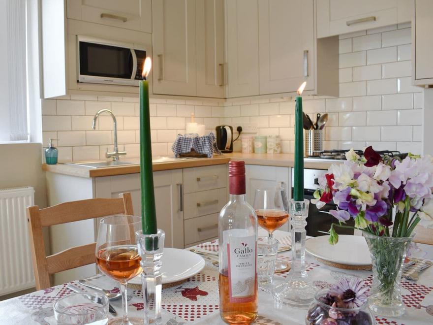 The Gatehouse - UKC3419