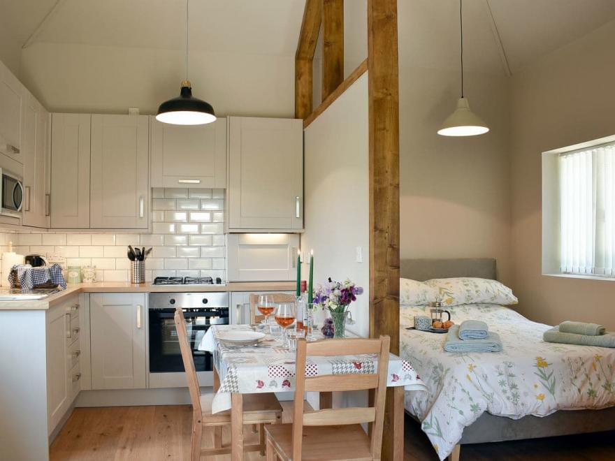 The Gatehouse - UKC3419