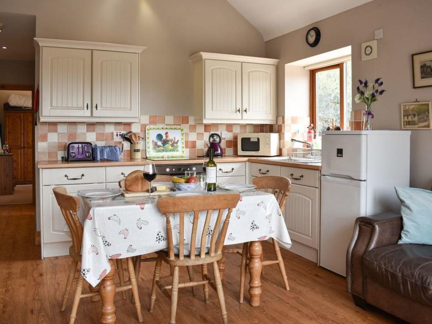 Willow Barn - UKC3420