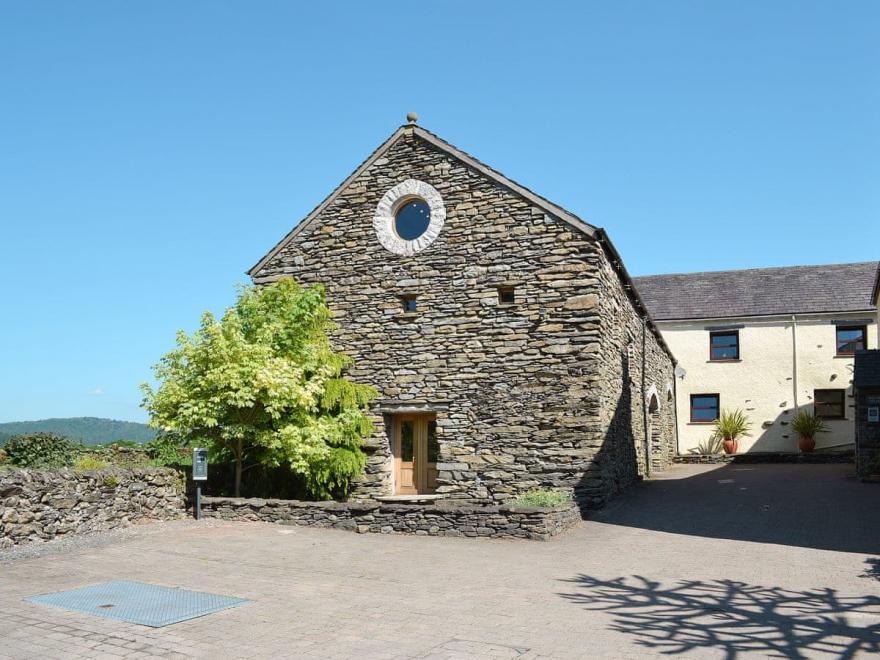 The Hayloft Old Barn Holidays - UK1314