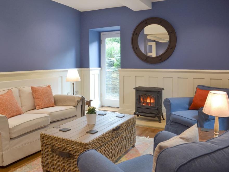 Huckleberry  House Old Barn Holidays- UK1315