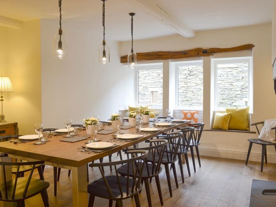 Huckleberry  House Old Barn Holidays- UK1315