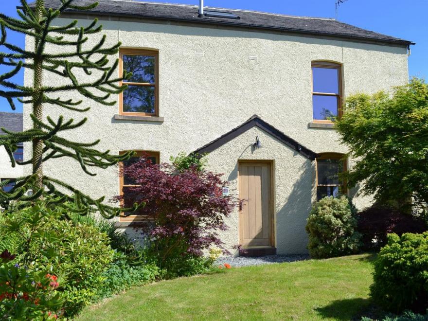 Huckleberry  House Old Barn Holidays- UK1315