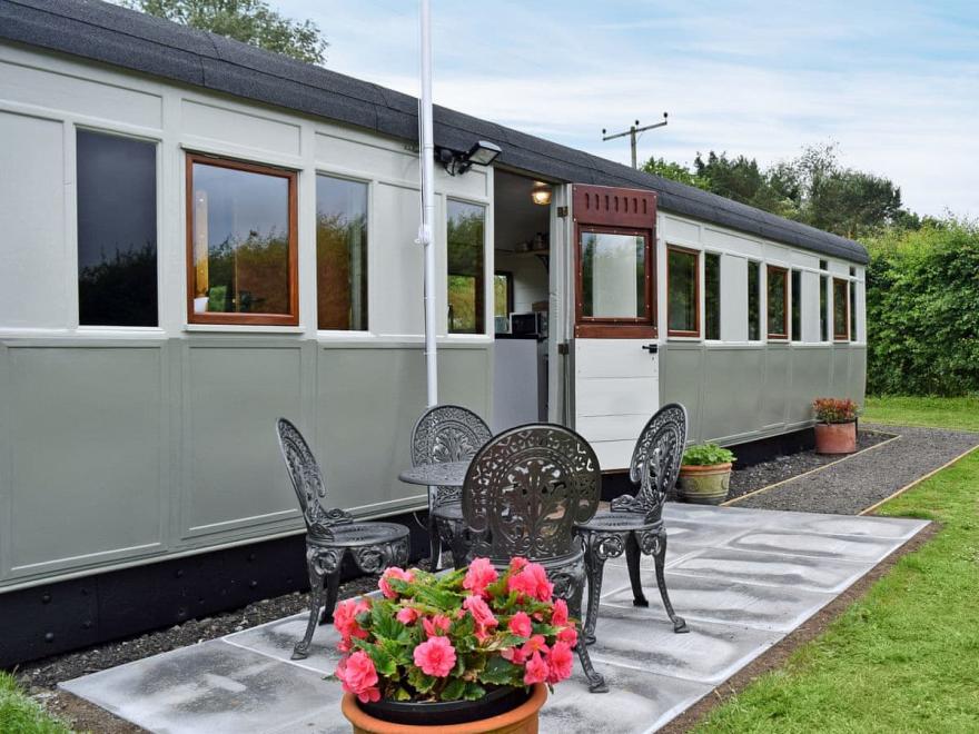 Italian Carriage-UKC3492