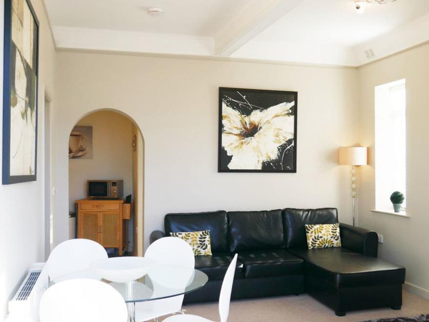 Apartment 6 Bedford House