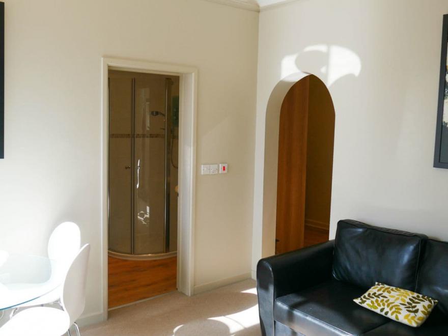 Apartment 6 Bedford House