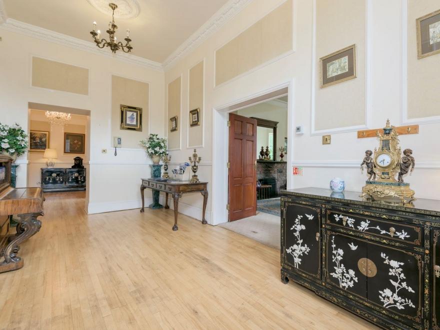 Broughton House - 24374