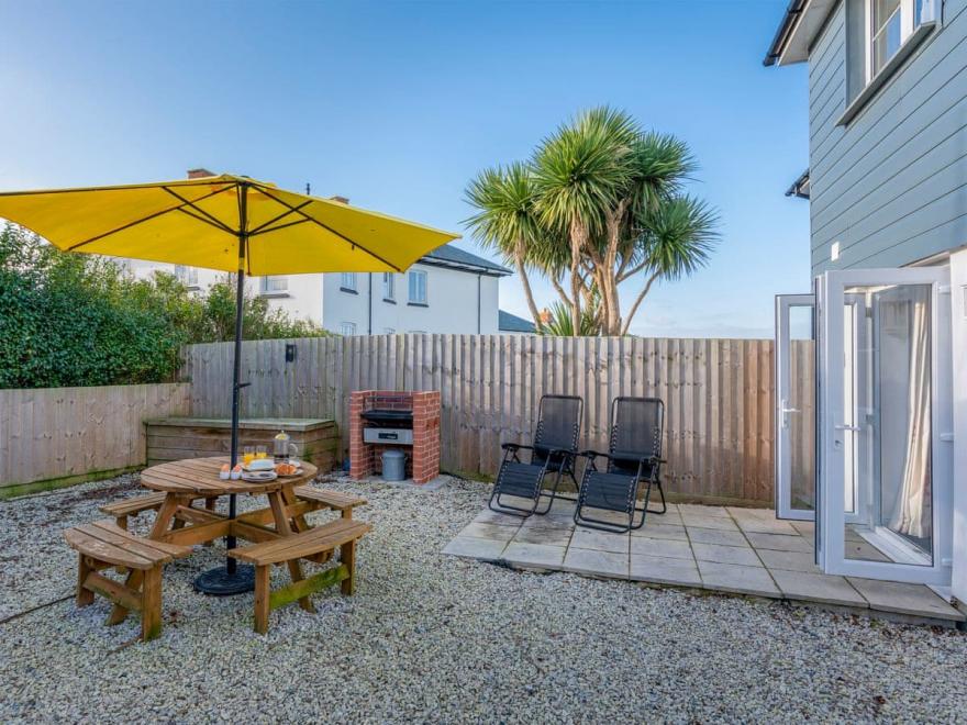 4 Trevanson Mews Newquay