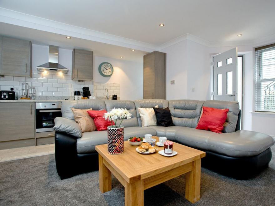 2 Austen's Apartments