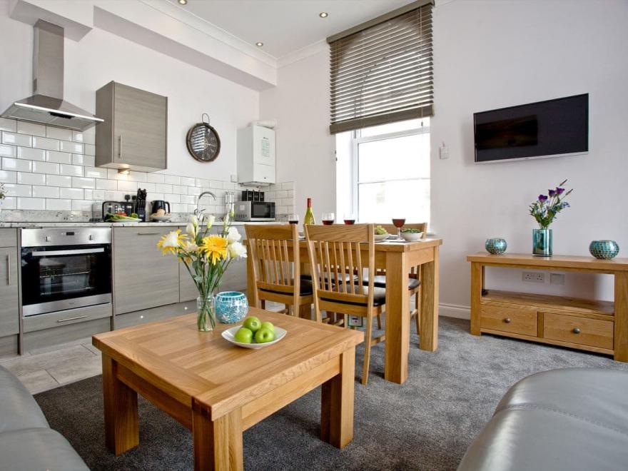 5 Austen's Apartments