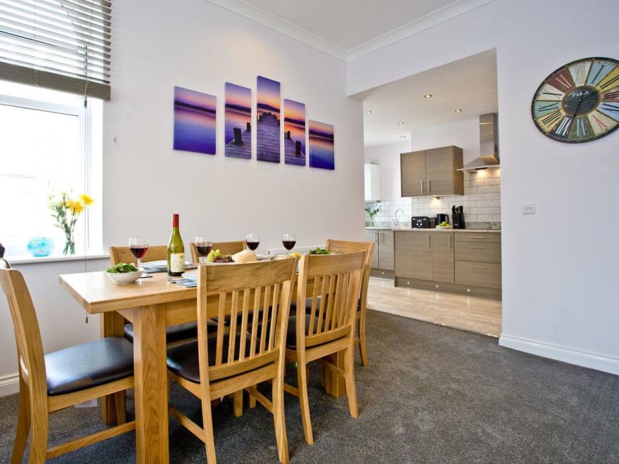 6 Austen's Apartments