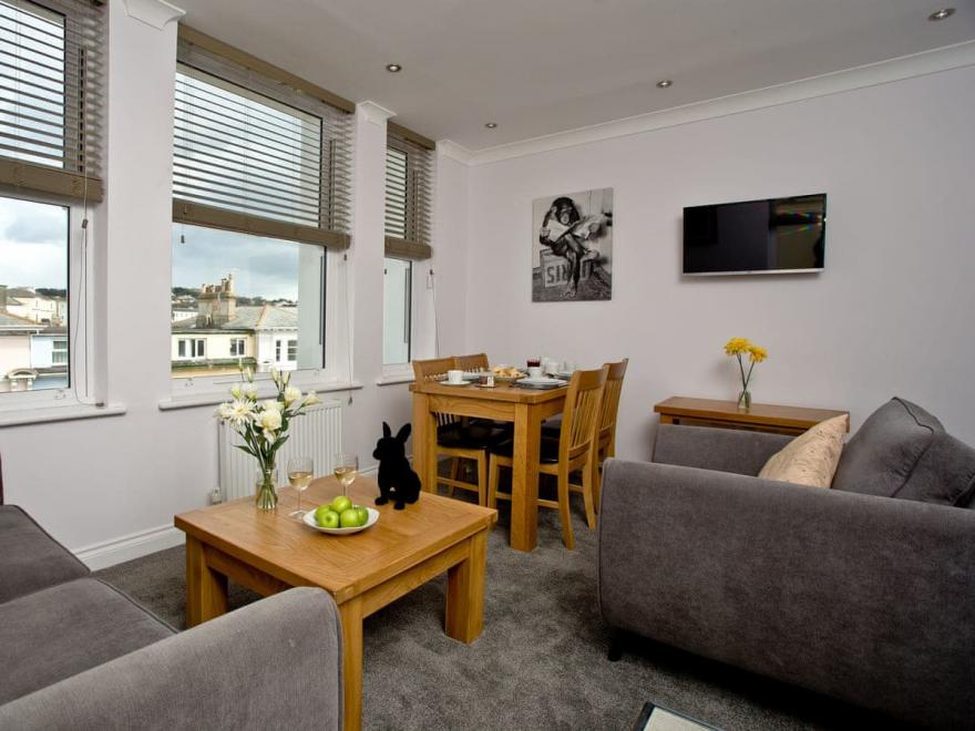 7 Austen's Apartments