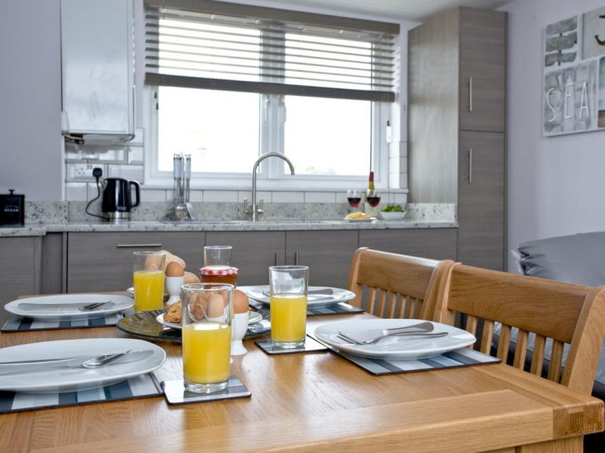 9 Austen's Apartments