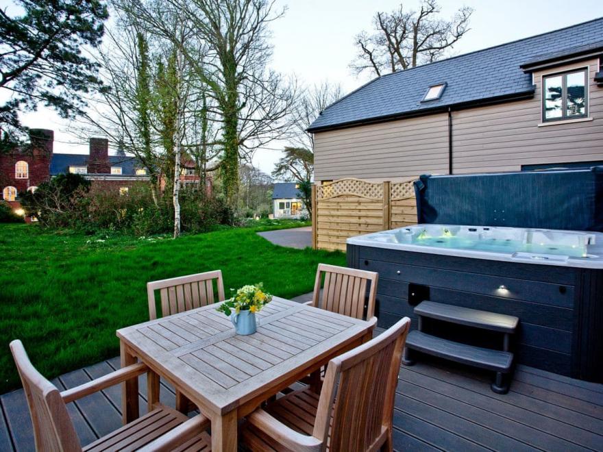 Lodge 3 - Beyond Escapes