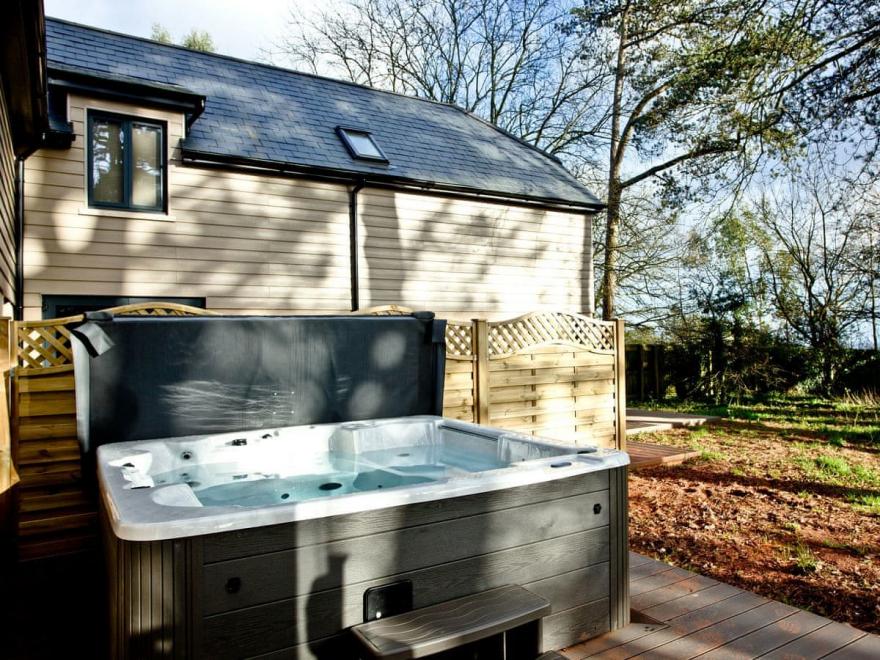 Lodge 4 - Beyond Escapes