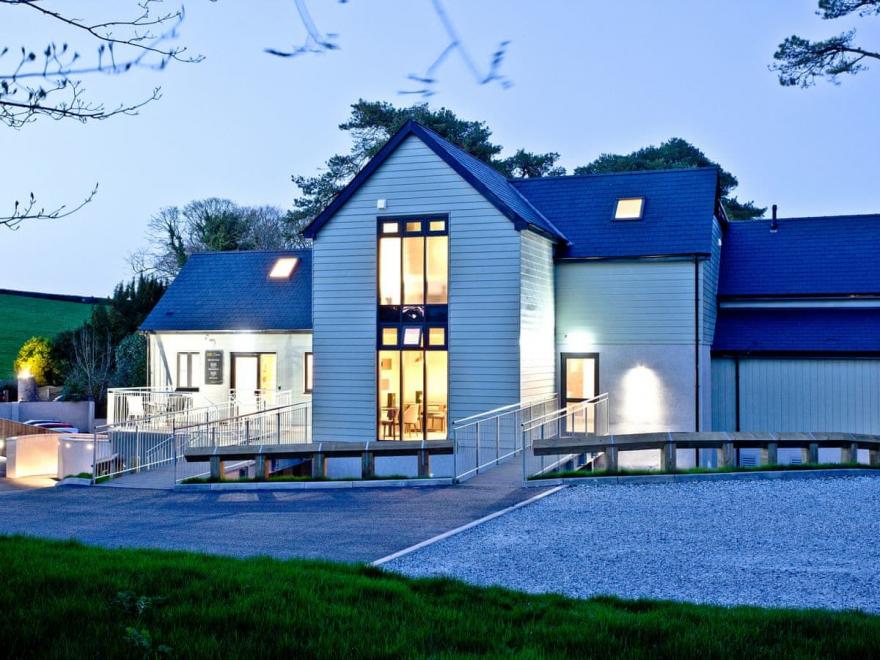 Lodge 8 - Beyond Escapes