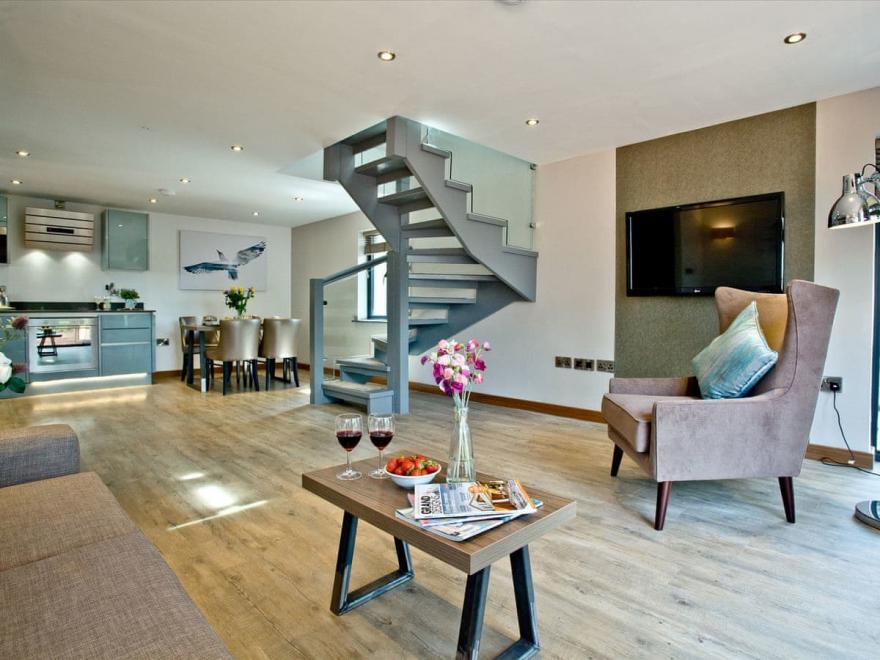 Lodge 16 - Beyond Escapes