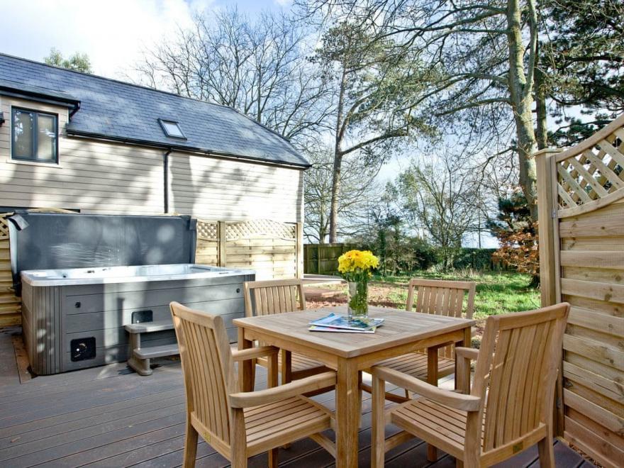 Lodge 20 - Beyond Escapes