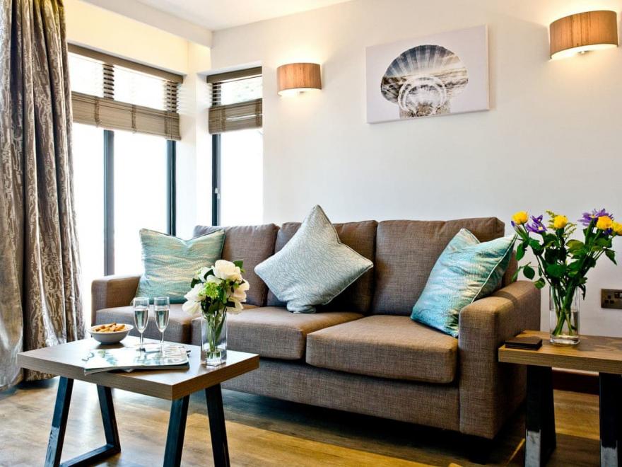 Courtyard Lodge 26 - Beyond Escapes