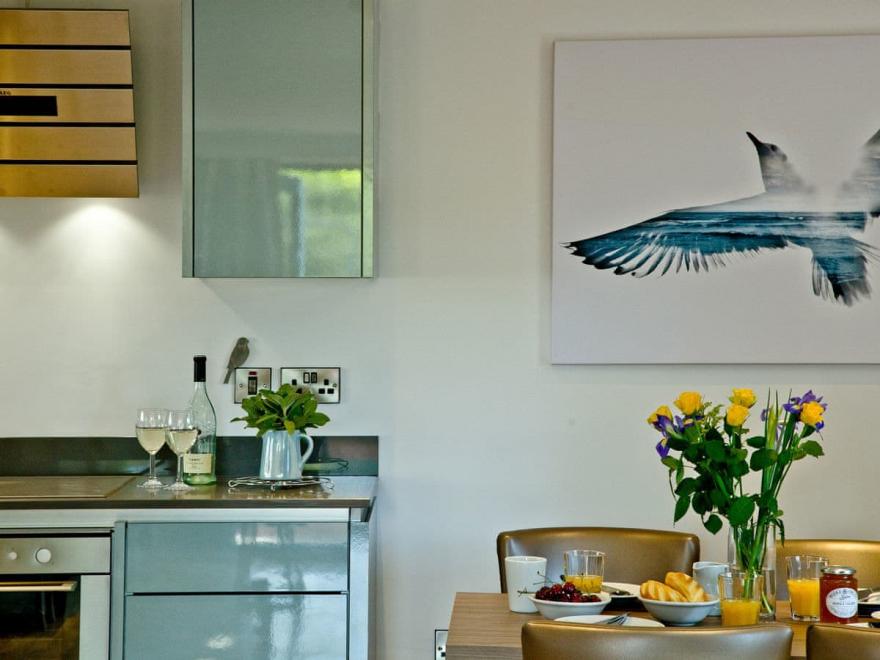 Courtyard Lodge 27 - Beyond Escapes