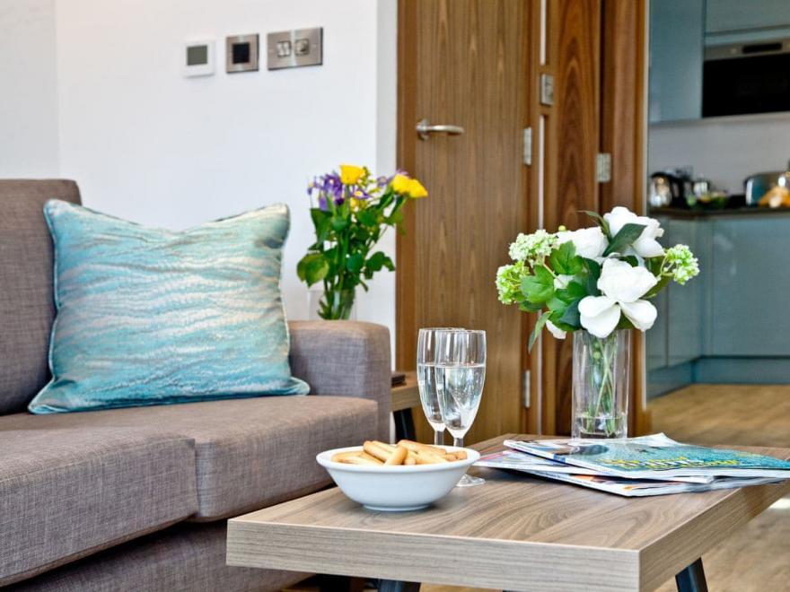 Courtyard Lodge 31 - Beyond Escapes