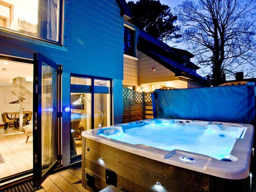 Lodge 34 - Beyond Escapes